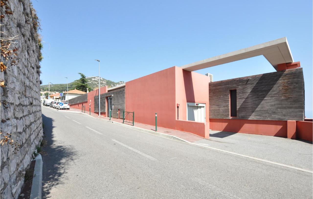 2 Bedroom Cozy Apartment In La Turbie Exterior foto